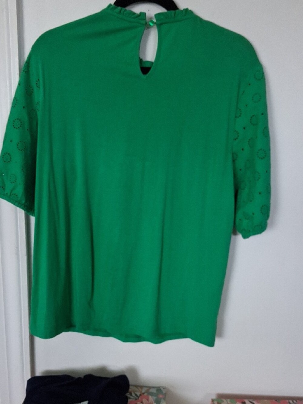 crown & ivy Bright Green Eyelet Ruffle Top - Picture 7 of 8